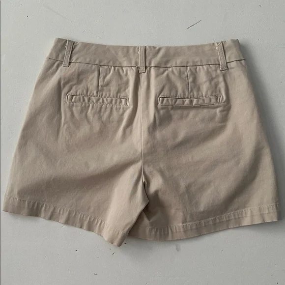 Crown and Ivy Women’s Caroline Shorts bundle size 4 - Picture 6 of 13